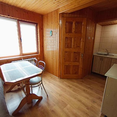 Cottage house Yaremche Exterior foto