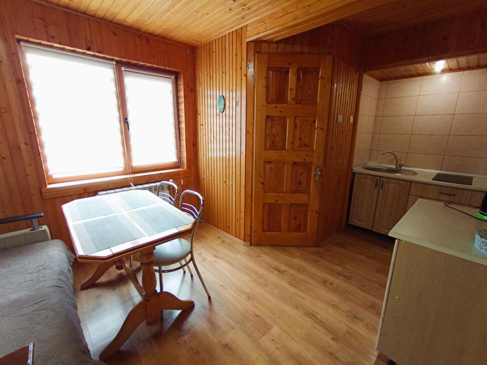 Cottage house Yaremche Exterior foto